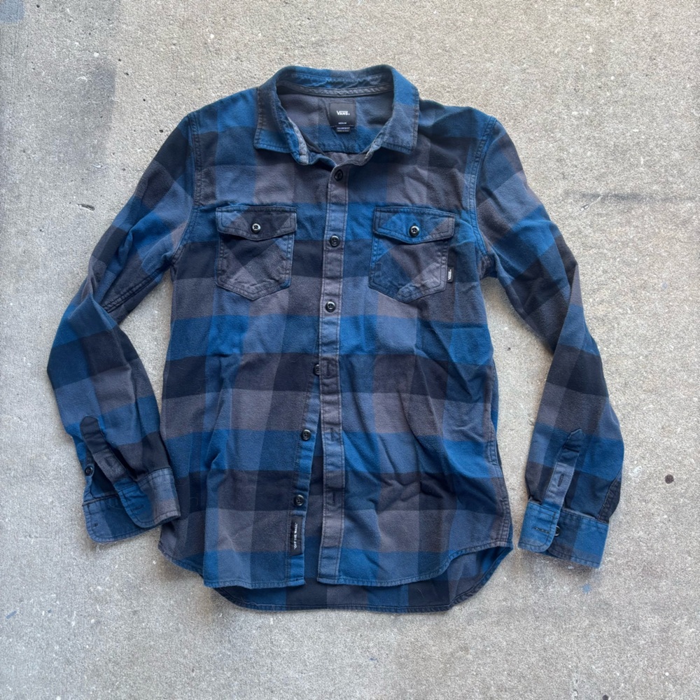 Vans Blue and Gray Plaid Casual Button-Down Shirt